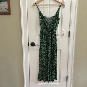 KAILEIGH green patterned cropped jumpsuit.  S